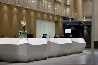 Lobby 4 Doubletree by Hilton Vienna Schonbrunn