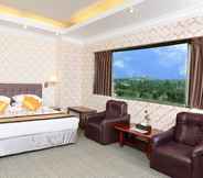 Bedroom 3 Hotel Grand United Ahlone Branch