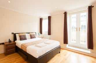 ห้องนอน 4 London Serviced Apartments