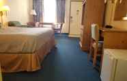 Bedroom 2 Hotel O Eureka Springs - Christ Of Ozark Area