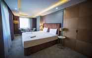 Bedroom 5 Malta Bosphorus Hotel