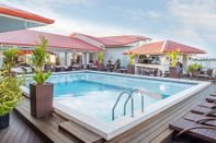 Kolam Renang Ramada Paramaribo Princess Hotel