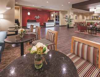 Sảnh chờ 2 La Quinta Inn & Suites by Wyndham Wichita Falls - MSU Area