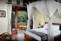 Bedroom Villa Awang Awang