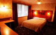 Kamar Tidur 6 Motel Mayfair on Cavell