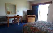 Bedroom 4 Hospitality Inn