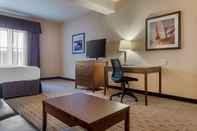 Common Space Best Western Plus Bathurst Hotel & Suites