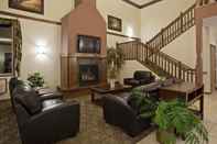 Lobby Grandstay Hotel & Suites Parkers Prairie