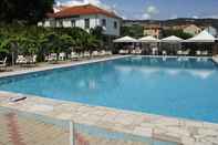 Swimming Pool Residence Il Borgo degli Ulivi Resort