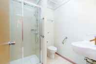 Toilet Kamar Eurotraveller Hotel-Premier Harrow