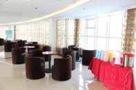 Bar, Cafe and Lounge GreenTree Inn Zhangjiakou YuCounty BusStation Business Hotel