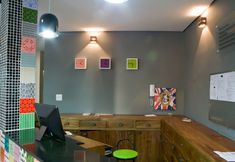 로비 5 BH Boutique Hostel