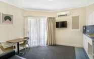 Bedroom 7 Toowong Inn & Suites