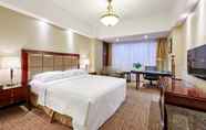 Kamar Tidur 7 Grand Regency Hotel