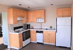 침실 5 Nantucket Inn #1