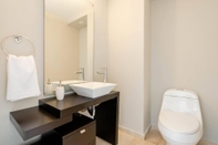 In-room Bathroom Chic Renovated Pet Friendly Apt W Garden GYM