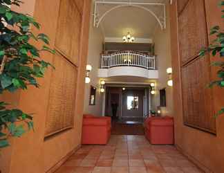 Lobby 2 First Group Brookes Hill Suites