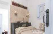 Phòng ngủ 3 Timedrops Santorini Cycladic Villa