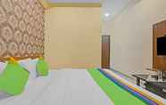 Bedroom 4 Treebo Trend Lavishka Palace