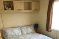 Bilik Tidur Lovely 2 Bedroom Static Caravan Brean, Somerset