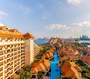 Nearby View and Attractions 2 5 Resort Stay on Palm Jumeirah w Sea View