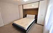 Bedroom 4 Immaculate 2-bed Apartment in Isleworth by River