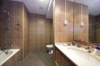 In-room Bathroom Luxury 1 Bedroom in Hamilton Residency