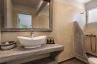 In-room Bathroom Pente Elies Milos