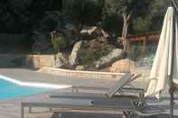 Swimming Pool Domaine D'arca Corse du Sud - Piscine - T2 - 4 Personnes "david 11"