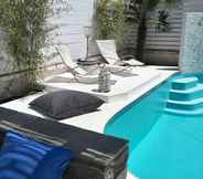 สระว่ายน้ำ 4 Byblos Luxury Villas Byblos Mare Villa