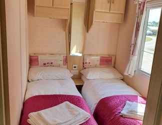 Phòng ngủ 2 Gaerhyfryd Static Caravan