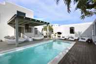 สระว่ายน้ำ Amalgam Homes Mykonos Dafni Luxury Villa With Private Pool and Sea View