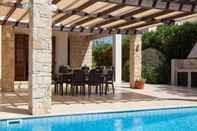 Swimming Pool Aphrodite Hills Holiday Residences Superior Villas 2 Bedroom Superior Villa - 0065