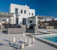 Swimming Pool 5 Aelia Paros Villas Superior Villa With Private Swimming Pool