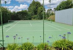 기타 4 Duplex in a castle in the mountains