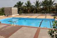 Kolam Renang Kanthi Resorts Badami