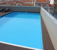 Kolam Renang 6 Apartamentos Turísticos da Nazaré