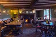 Bar, Cafe and Lounge The Litcham Bull Inn