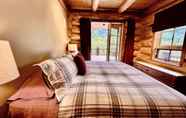 Bedroom 6 Luxury Log Chalet | Pool + Private HotTub | Ski In/Out | Overlooking Greywolf GC