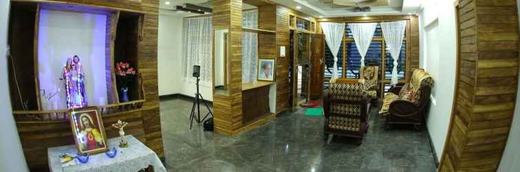 Lobby Thodupuzha 4-bhk Luxury Home awy From Home