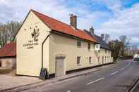 Exterior The Carpenters Arms