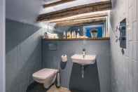 Toilet Kamar The Carpenters Arms