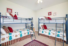 Bedroom 7 Pacific Palace