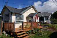 Exterior Brass Bell Cottage