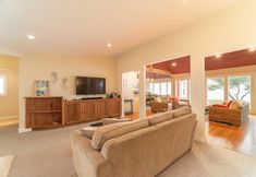 Common Space 7 Ocean's Edge