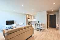 Common Space Seven Living Residences Bracknell - Luxurious Chic Apartments - Free Parking