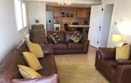 Common Space 2 Beautiful 3-bed Apartment in Gourock