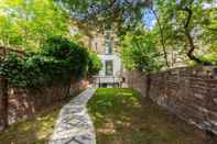 Exterior Stunning 2 Bedroom House in Peaceful London Fields