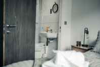 In-room Bathroom Bv Luxury Apartment Conditioning House
