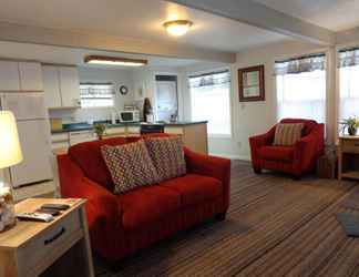 Lobby 2 Sand Dollar Cottage